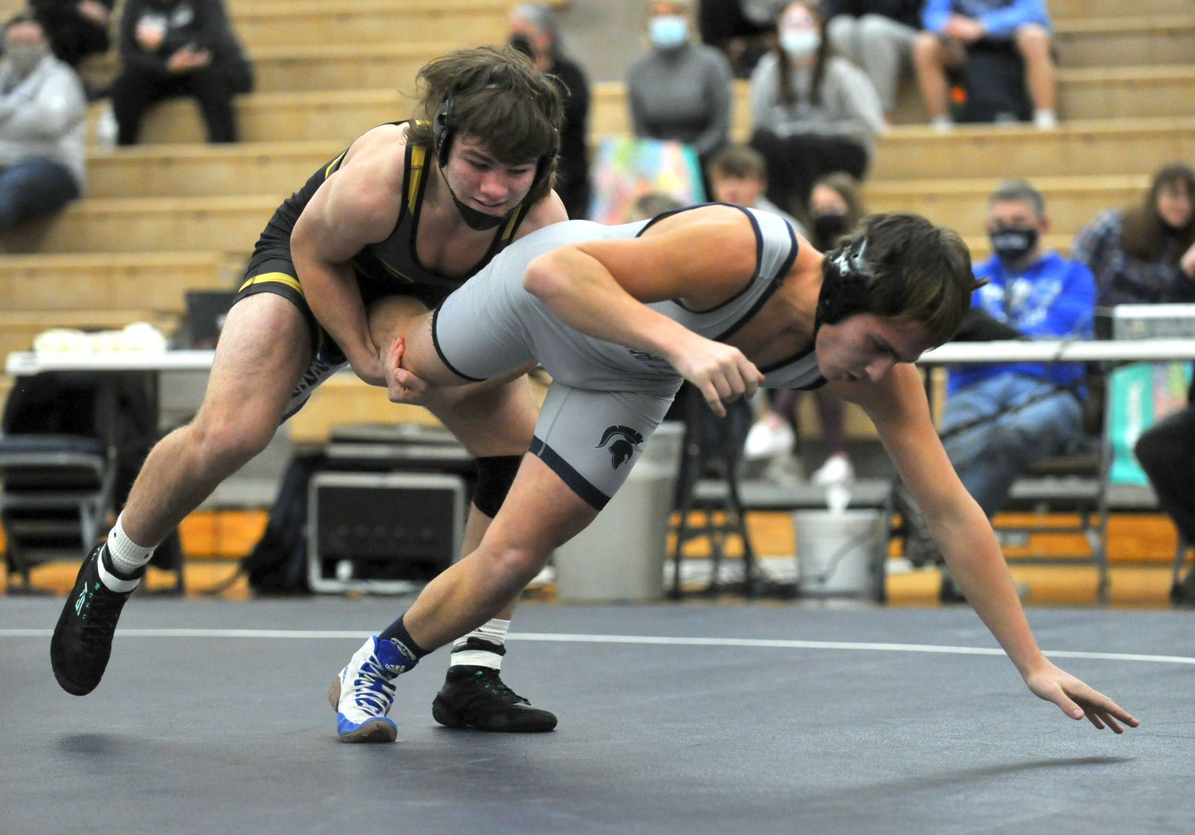 012821-qc-spt-bett-pv wrestling-035